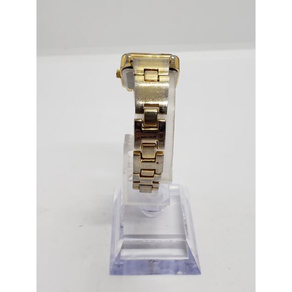 Shannons women's dress watch. Square face with gold bevel. Working watch - Picture 4 of 7